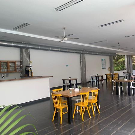 Hotel Puerto Triunfo Doradal المظهر الخارجي الصورة