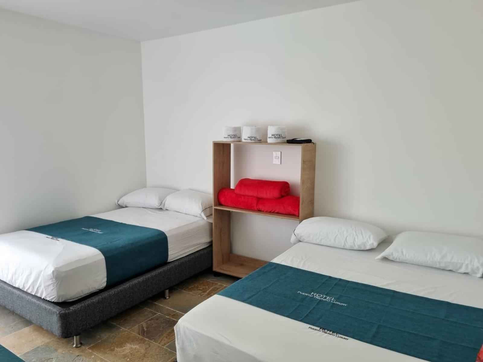 Hotel Puerto Triunfo Doradal المظهر الخارجي الصورة