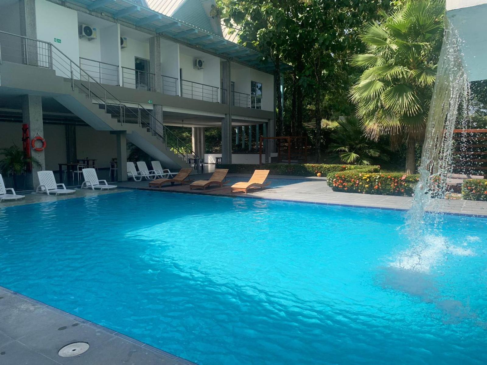 Hotel Puerto Triunfo Doradal المظهر الخارجي الصورة